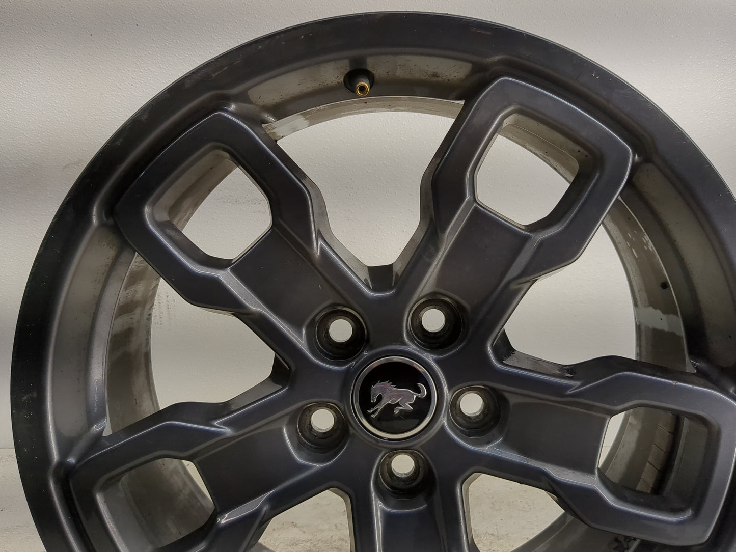 Ford Bronco Oem Wheel Rim - Oemusedautoparts1.com