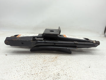 2009 Ford Crown Victoria Spare Scissor Car Jack - Oemusedautoparts1.com