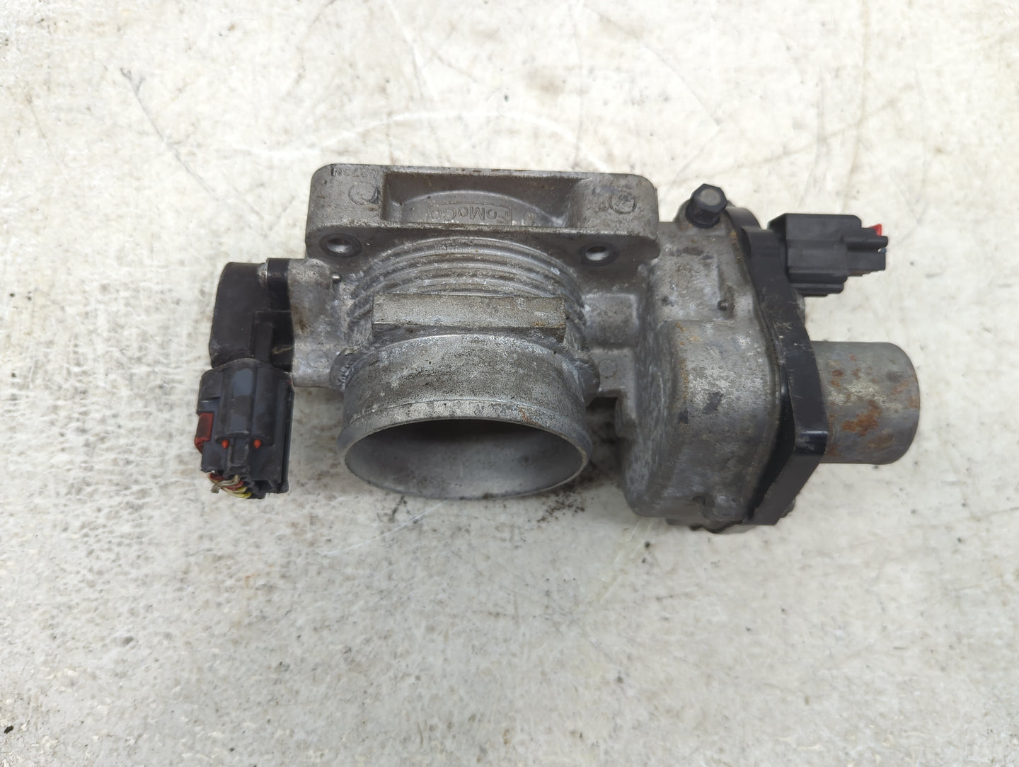 2005-2011 Ford Crown Victoria Throttle Body Fits Fits 2004 2005 2006 2007 2008 2009 2010 2011 2012 2013 2014 2015 2016 OEM U