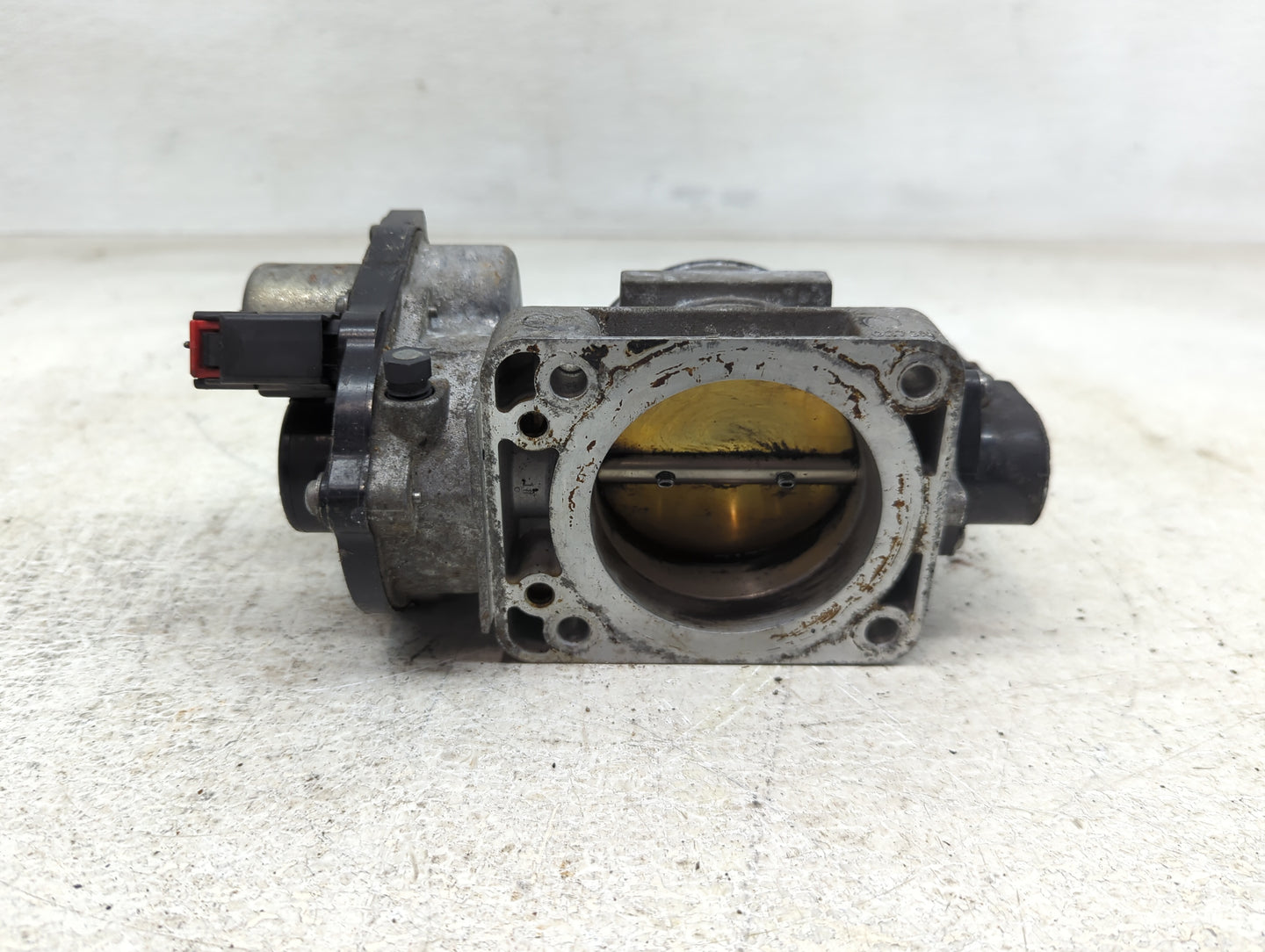 2005-2011 Ford Crown Victoria Throttle Body Fits Fits 2004 2005 2006 2007 2008 2009 2010 2011 2012 2013 2014 2015 2016 OEM U