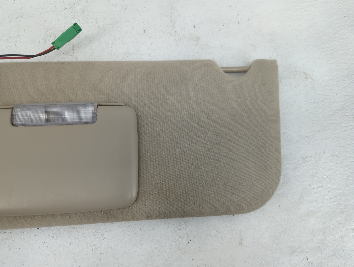 2007-2010 Ford Edge Sun Visor Shade Replacement Passenger Right Mirror Fits Fits 2007 2008 2009 2010 OEM Used Auto Parts - O