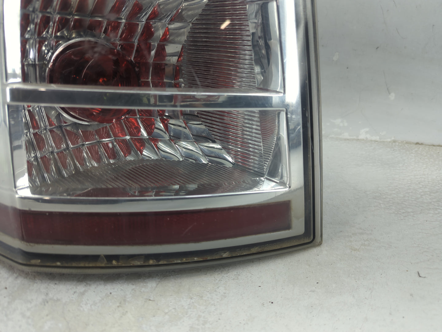 2007-2010 Ford Edge Tail Light Assembly Driver Left OEM Fits Fits 2007 2008 2009 2010 OEM Used Auto Parts - Oemusedautoparts
