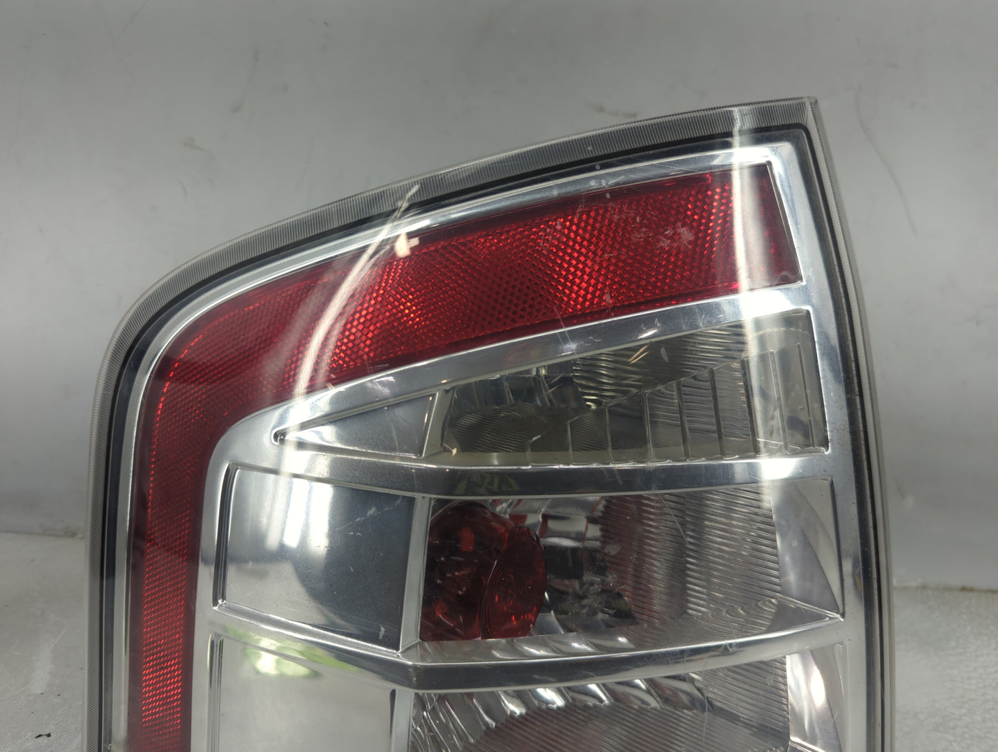 2007-2010 Ford Edge Tail Light Assembly Driver Left OEM Fits Fits 2007 2008 2009 2010 OEM Used Auto Parts - Oemusedautoparts