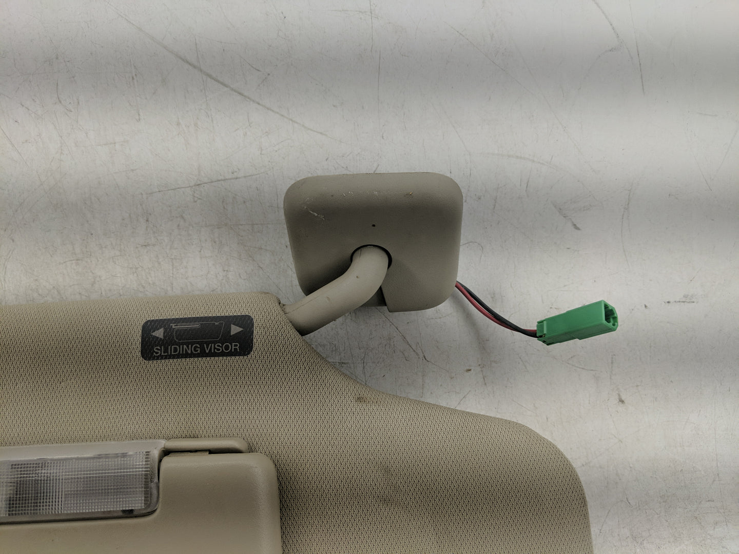 2011-2014 Ford Edge Sun Visor Shade Replacement Driver Left Mirror Fits Fits 2011 2012 2013 2014 OEM Used Auto Parts - Oemus