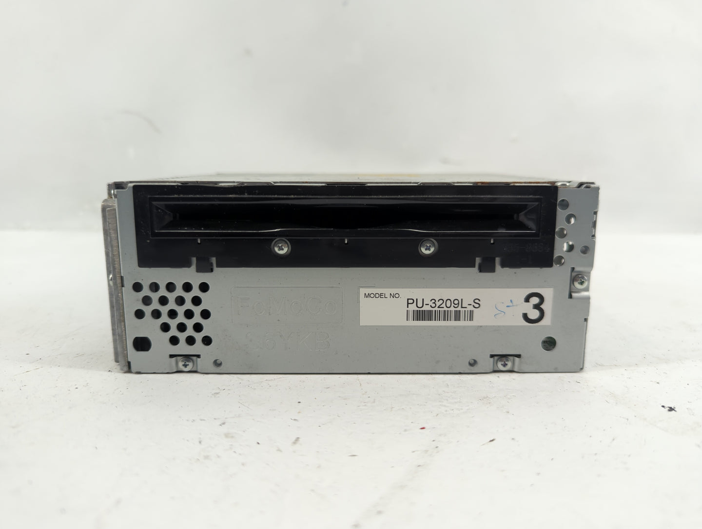 2011 Ford Edge Radio AM FM Cd Player Receiver Replacement Fits OEM Used Auto Parts - Oemusedautoparts1.com