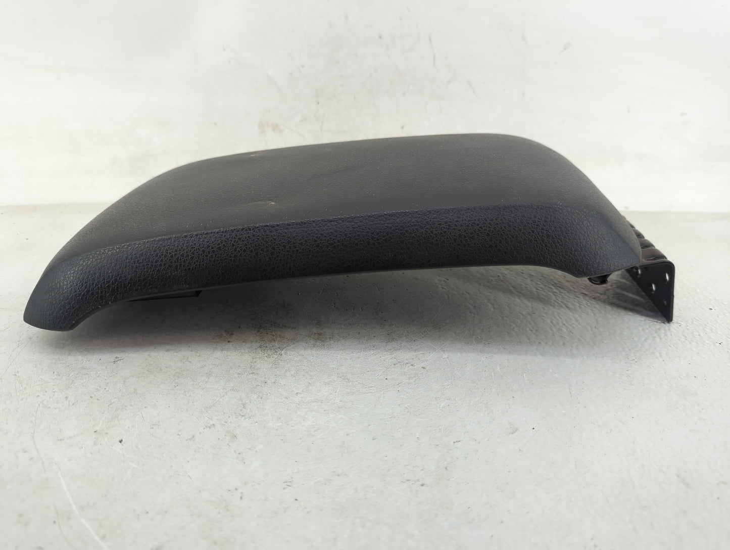 2009-2010 Ford Edge Center Console Armrest Cover Lid Fits Fits 2009 2010 OEM Used Auto Parts - Oemusedautoparts1.com