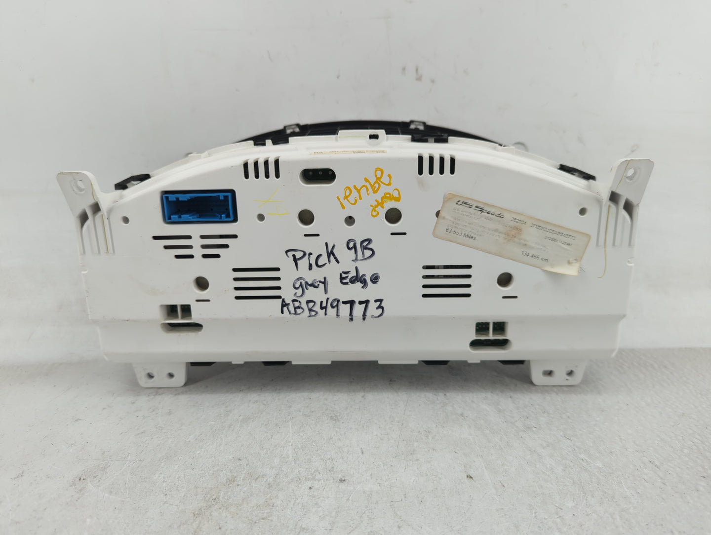 2009-2010 Ford Edge Instrument Cluster Speedometer Gauges Fits Fits 2009 2010 OEM Used Auto Parts - Oemusedautoparts1.com