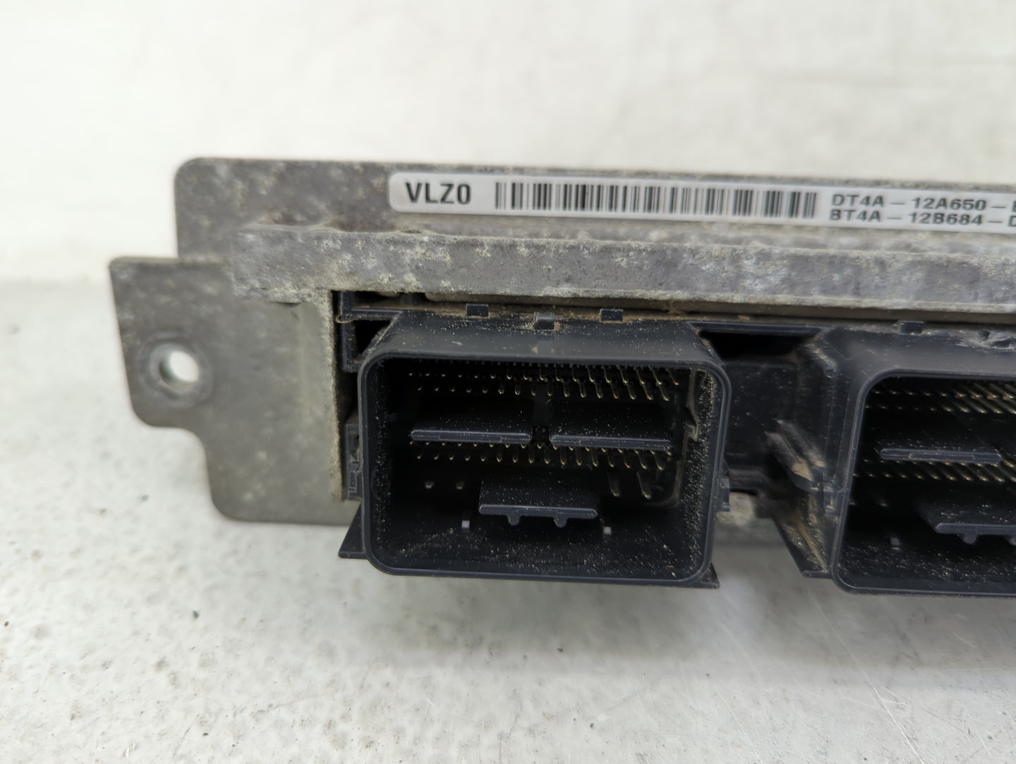 2013-2014 Ford Edge PCM Engine Control Computer ECU ECM PCU OEM P/N:DT4A-12A650-BKA BT4A-12B684-DA Fits Fits 2013 2014 OEM U