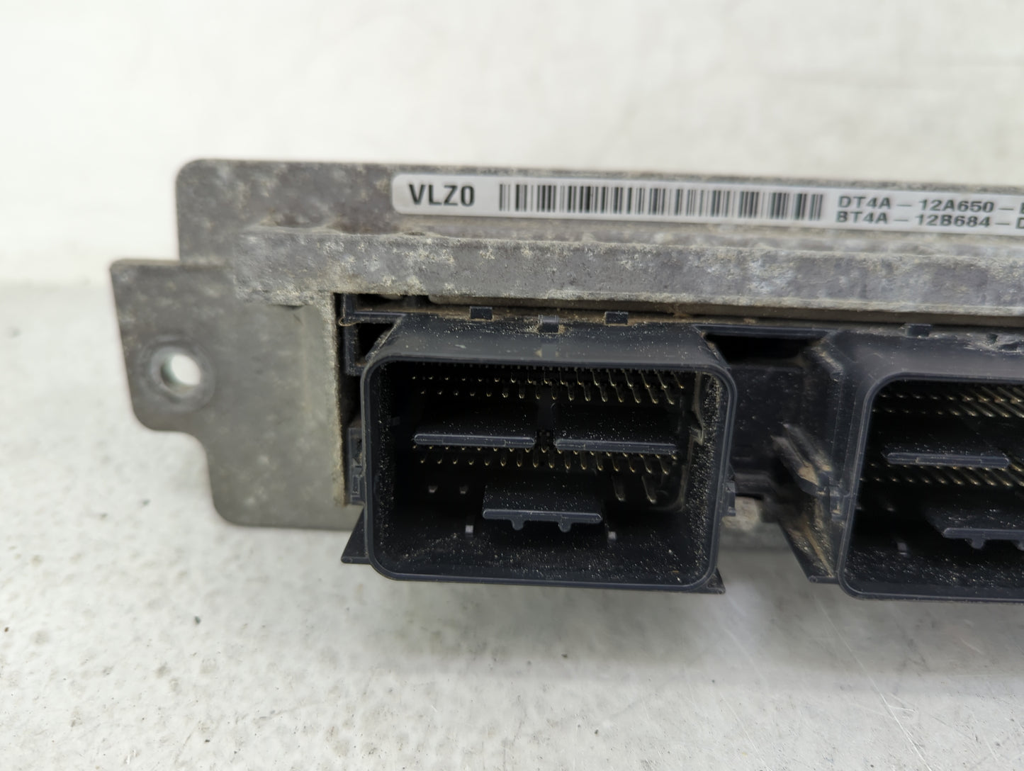 2013-2014 Ford Edge PCM Engine Control Computer ECU ECM PCU OEM P/N:DT4A-12A650-BKA BT4A-12B684-DA Fits Fits 2013 2014 OEM U