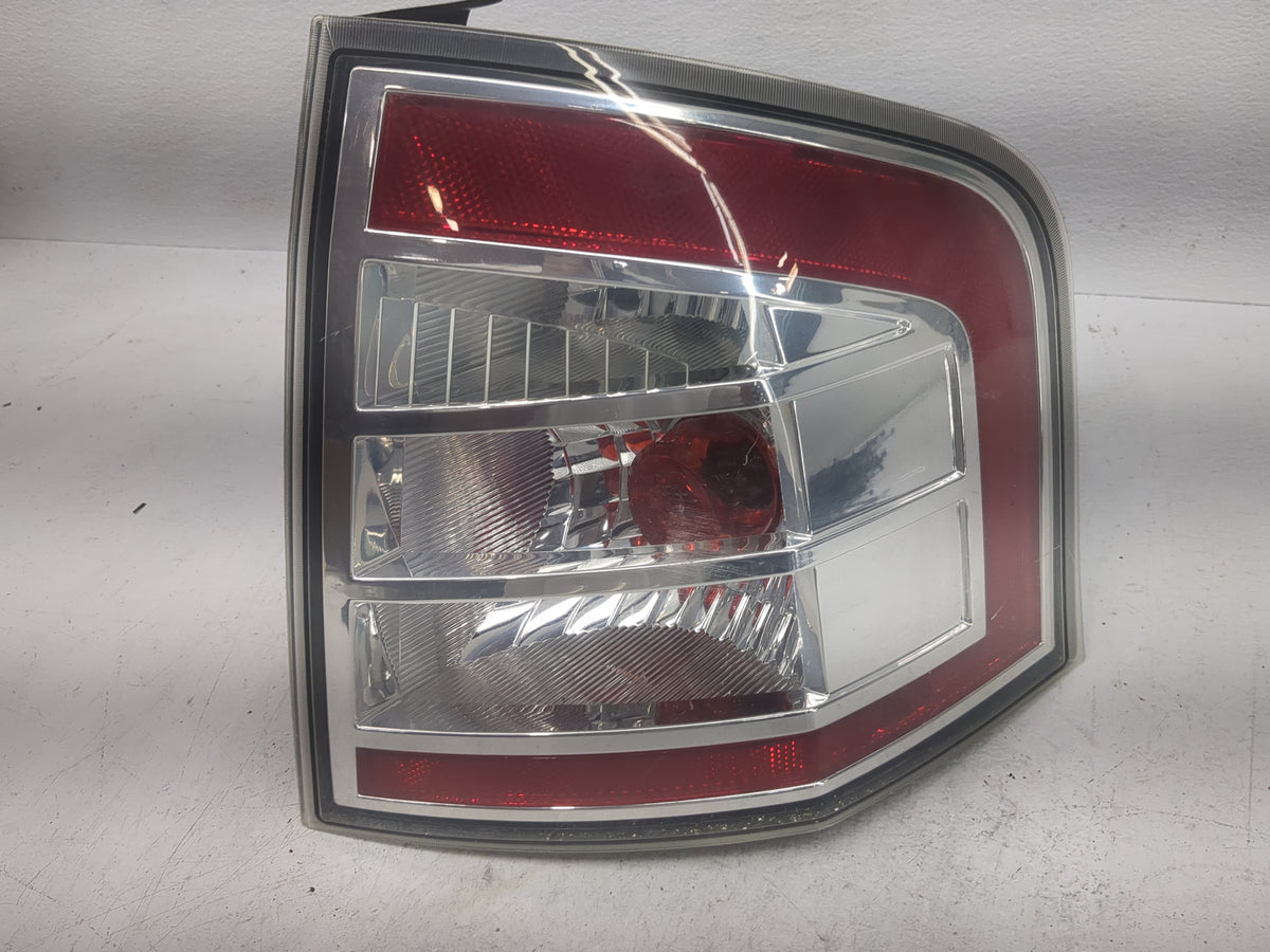2007-2010 Ford Edge Tail Light Assembly Passenger Right OEM Fits Fits 2007 2008 2009 2010 OEM Used Auto Parts - Oemusedautop