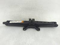 2007 Ford Edge Spare Scissor Car Jack - Oemusedautoparts1.com