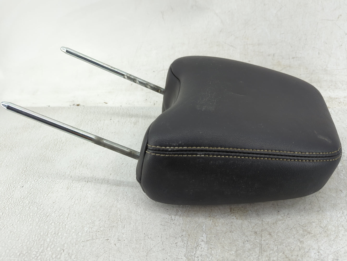 2007 Ford Edge Headrest Head Rest Front Driver Passenger Seat Fits OEM Used Auto Parts - Oemusedautoparts1.com