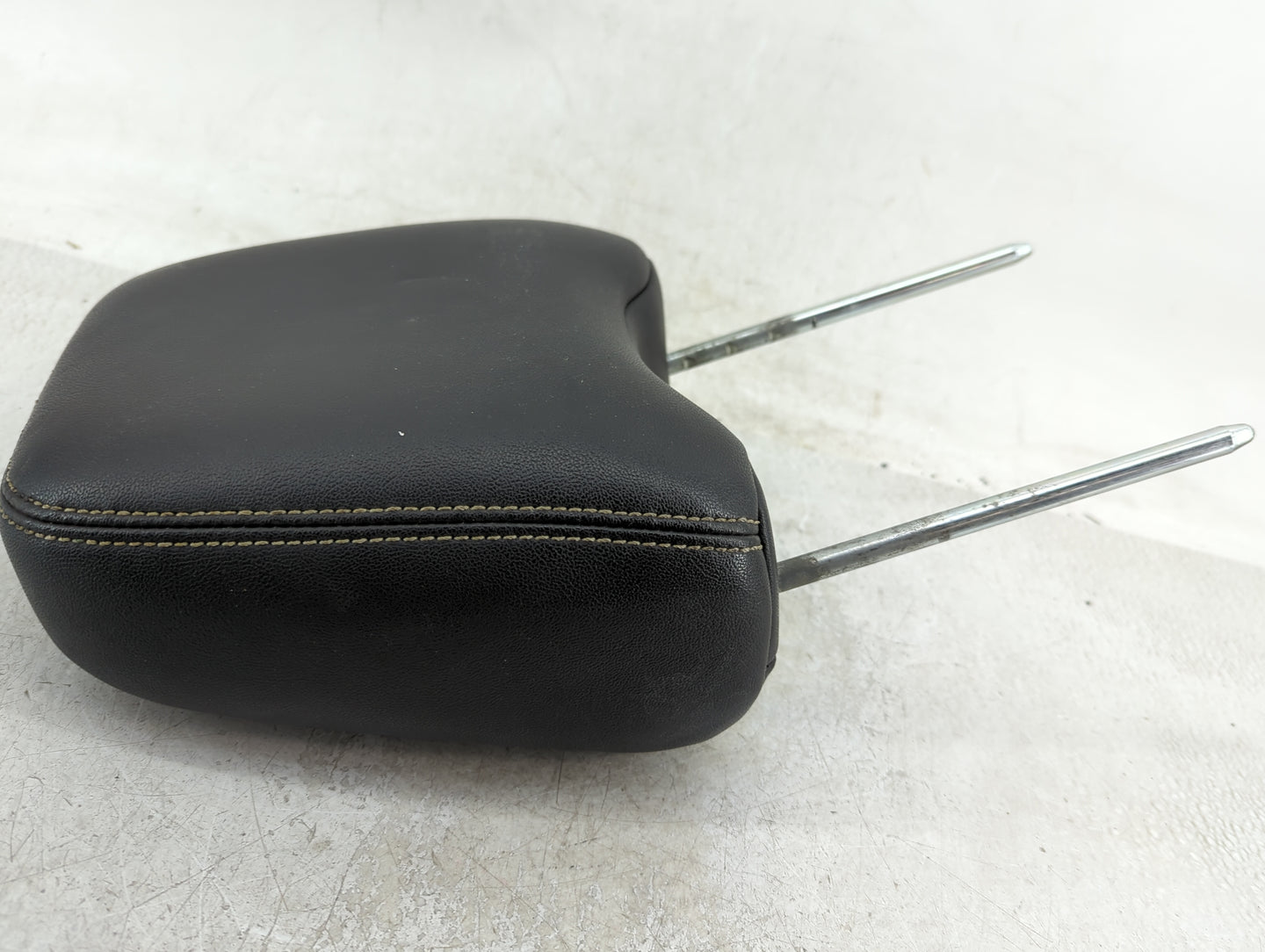 2007 Ford Edge Headrest Head Rest Front Driver Passenger Seat Fits OEM Used Auto Parts - Oemusedautoparts1.com