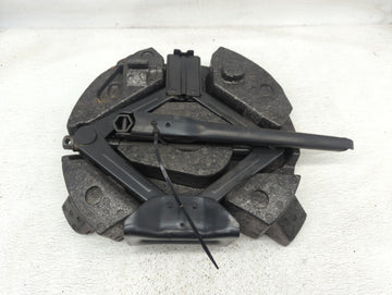 2018 Ford Escape Spare Scissor Car Jack - Oemusedautoparts1.com