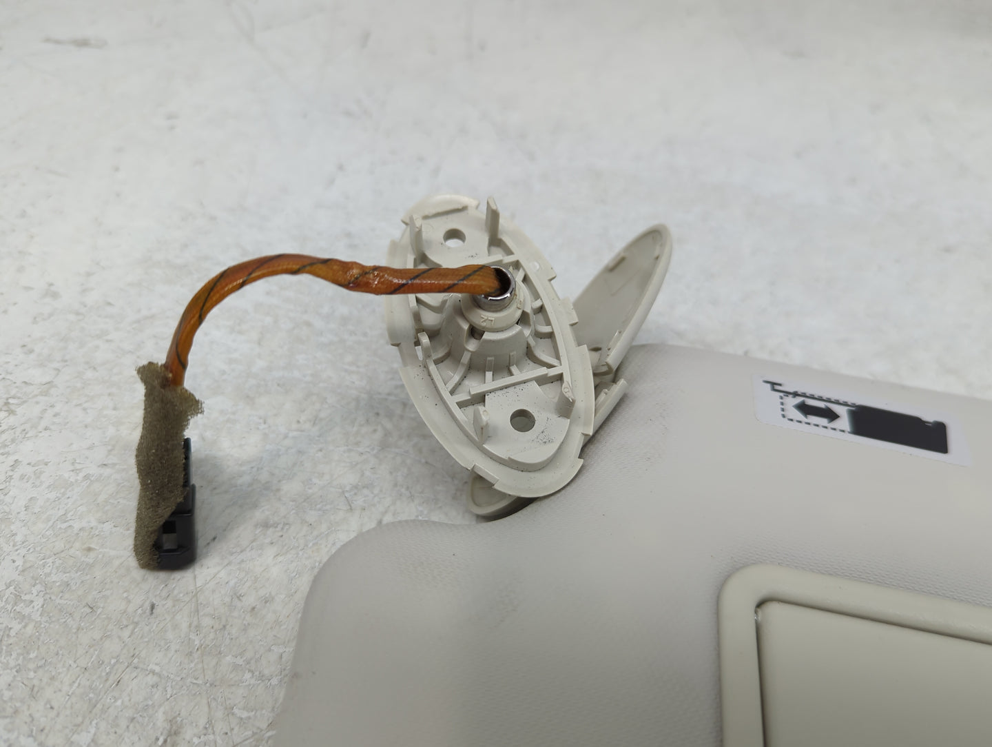 2013-2019 Ford Escape Sun Visor Shade Replacement Driver Left Mirror Fits Fits 2013 2014 2015 2016 2017 2018 2019 OEM Used A