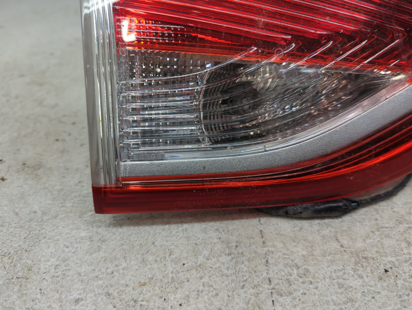 2013-2016 Ford Escape Driver Left Side Deck Lid Mounted Tail Light - Oemusedautoparts1.com