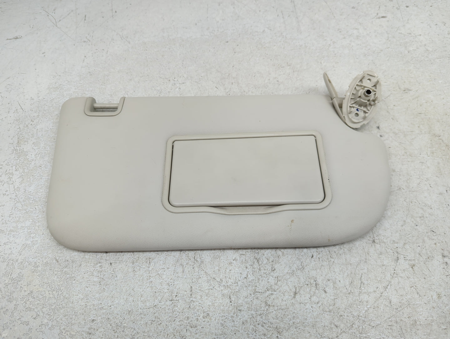 2013-2019 Ford Escape Sun Visor Shade Replacement Passenger Right Mirror Fits Fits 2013 2014 2015 2016 2017 2018 2019 OEM Us