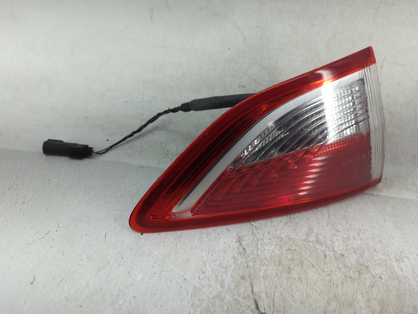 2013-2016 Ford Escape Driver Left Side Deck Lid Mounted Tail Light - Oemusedautoparts1.com