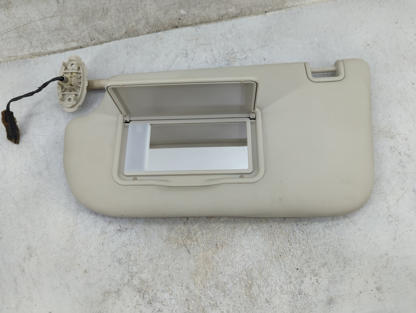 2013-2019 Ford Escape Sun Visor Shade Replacement Driver Left Mirror Fits Fits 2013 2014 2015 2016 2017 2018 2019 OEM Used A