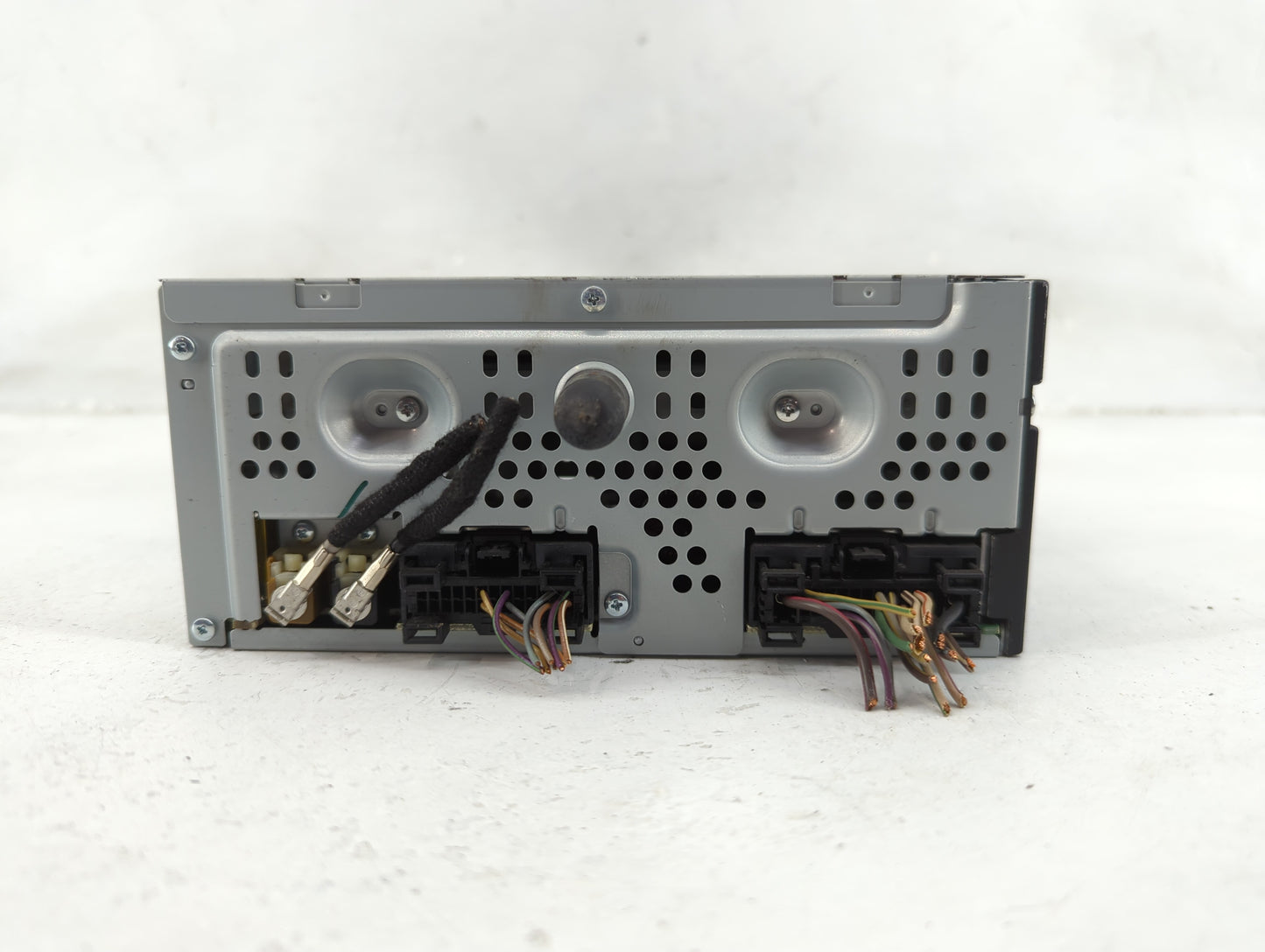 2013-2016 Ford Escape Radio AM FM Cd Player Receiver Replacement Fits Fits 2013 2014 2015 2016 OEM Used Auto Parts - Oemused