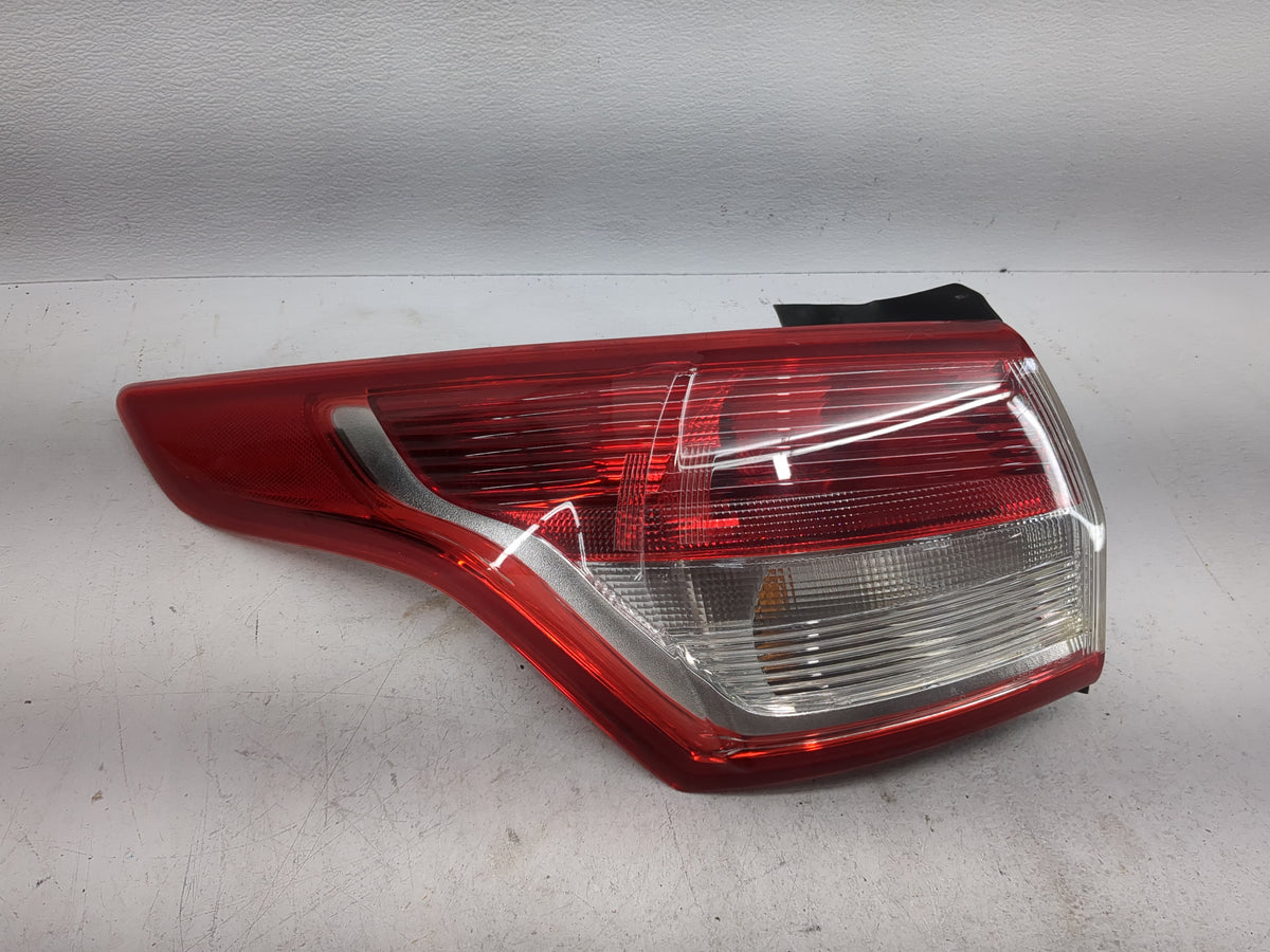 2013-2016 Ford Escape Tail Light Assembly Driver Left OEM Fits Fits 2013 2014 2015 2016 OEM Used Auto Parts - Oemusedautopar