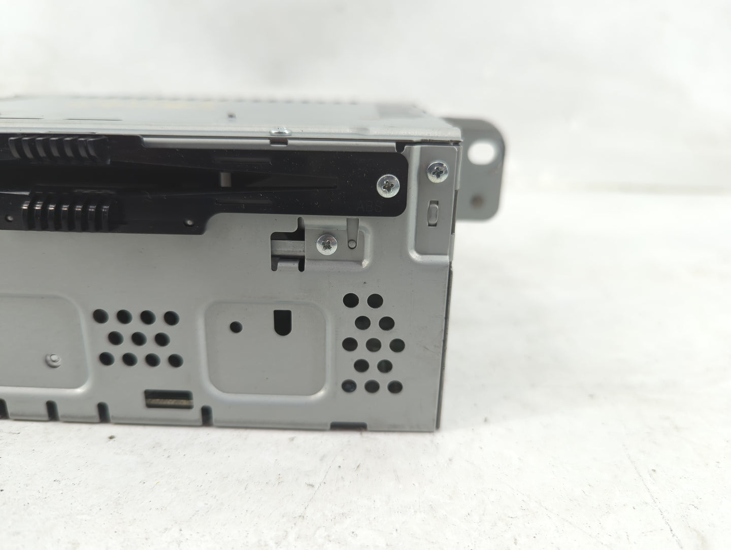2013-2016 Ford Escape Radio AM FM Cd Player Receiver Replacement Fits Fits 2013 2014 2015 2016 OEM Used Auto Parts - Oemused