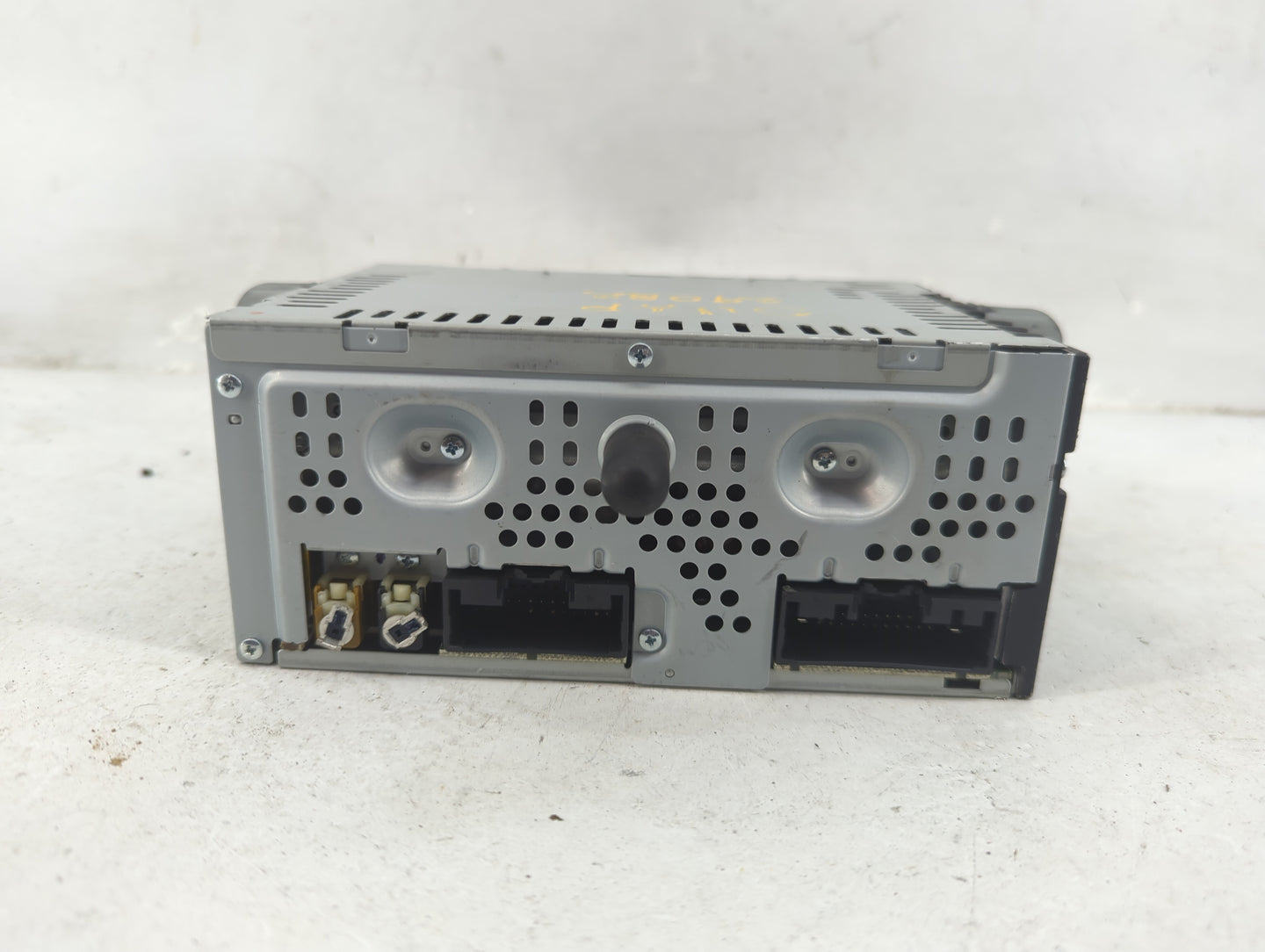 2013-2016 Ford Escape Radio AM FM Cd Player Receiver Replacement Fits Fits 2013 2014 2015 2016 OEM Used Auto Parts - Oemused