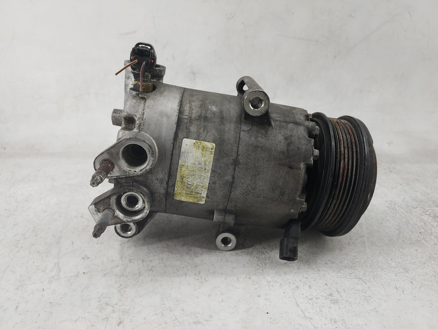 2013-2016 Ford Escape Air Conditioning A/c Ac Compressor Oem 1180001 - Oemusedautoparts1.com