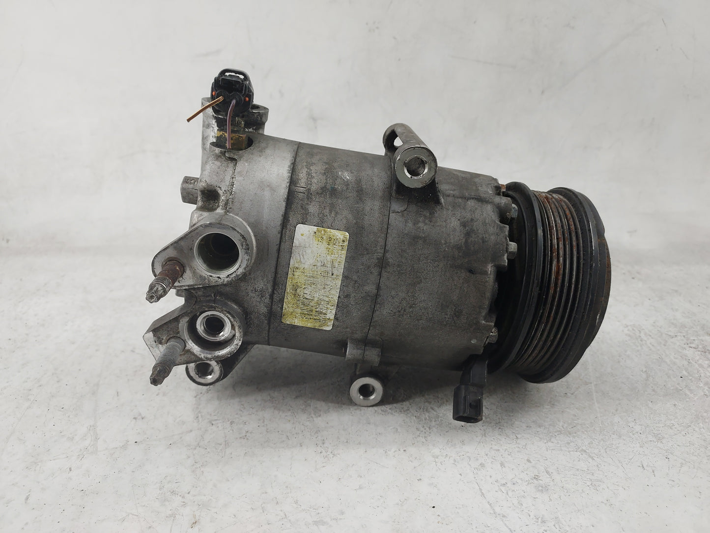 2013-2016 Ford Escape Air Conditioning A/c Ac Compressor Oem 1180001 - Oemusedautoparts1.com