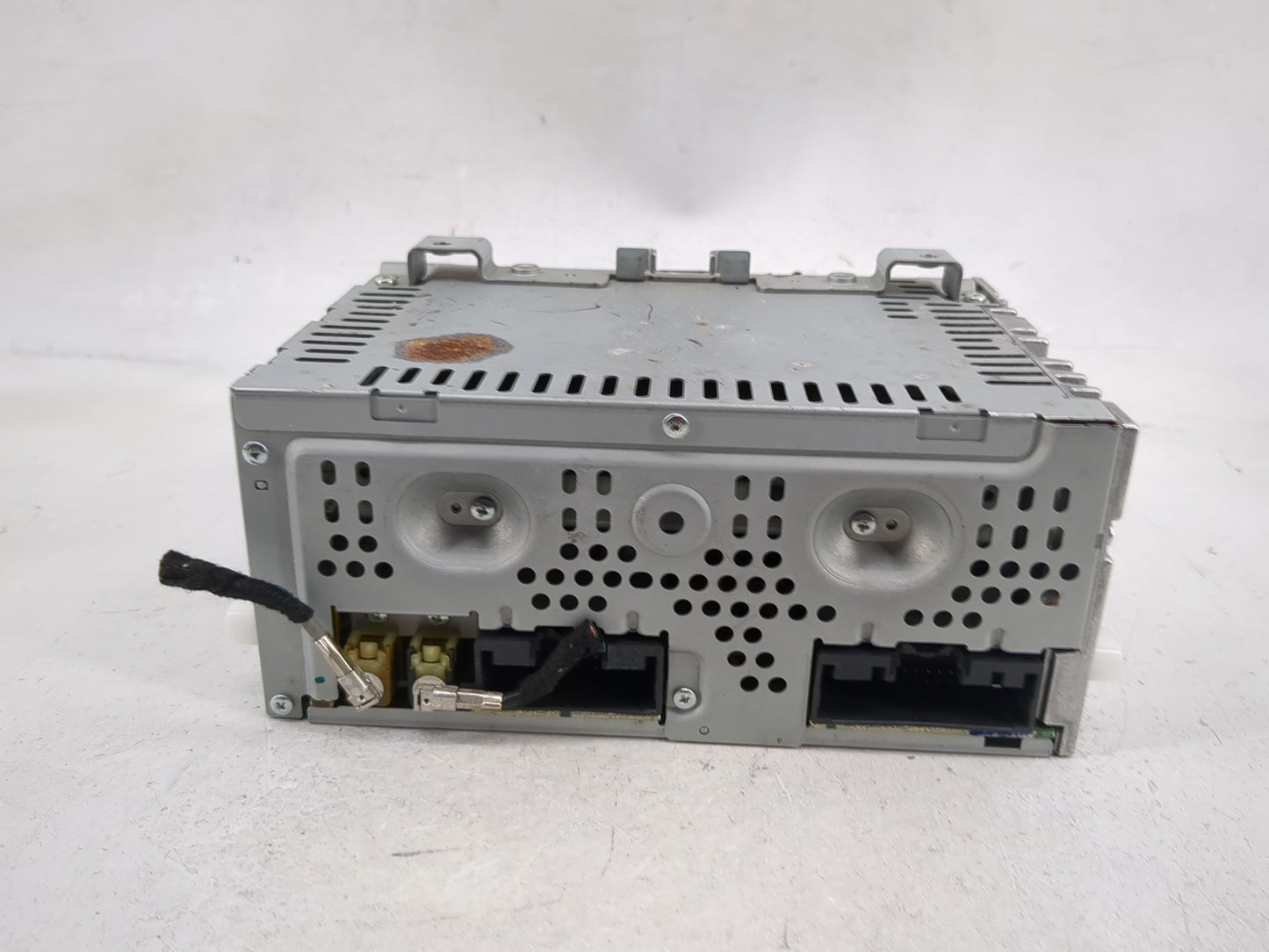 2013-2015 Ford Escape Radio AM FM Cd Player Receiver Replacement Fits Fits 2013 2014 2015 OEM Used Auto Parts - Oemusedautop