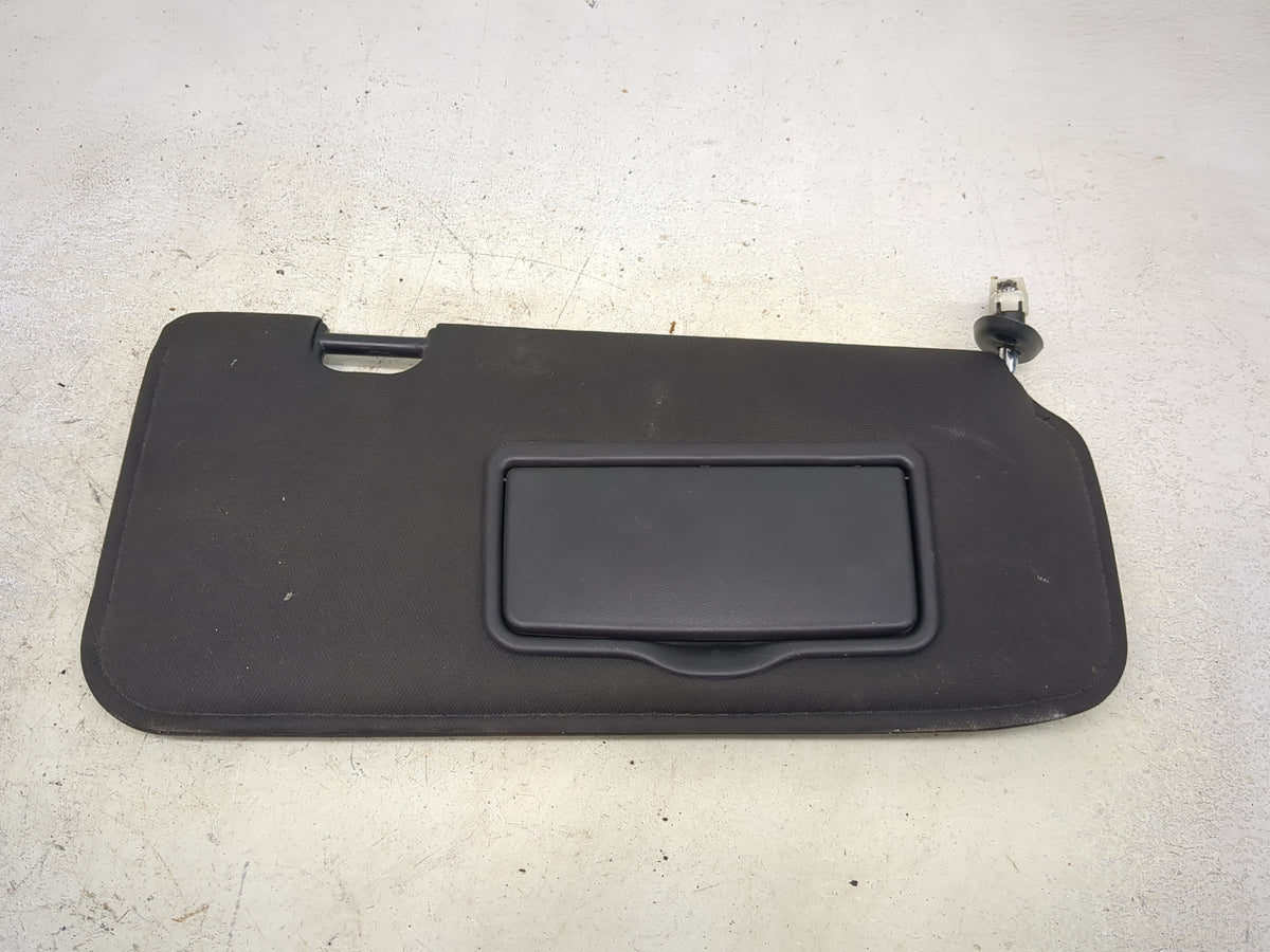 2008-2009 Ford Escape Sun Visor Shade Replacement Passenger Right Mirror Fits Fits 2008 2009 OEM Used Auto Parts - Oemusedau