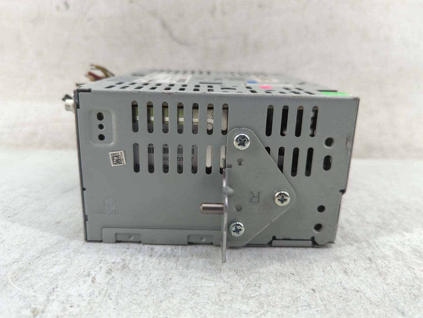 2015-2016 Ford Escape Radio AM FM Cd Player Receiver Replacement Fits Fits 2015 2016 OEM Used Auto Parts - Oemusedautoparts1
