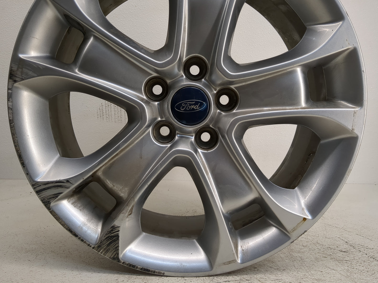 Ford Escape Oem Wheel Rim - Oemusedautoparts1.com