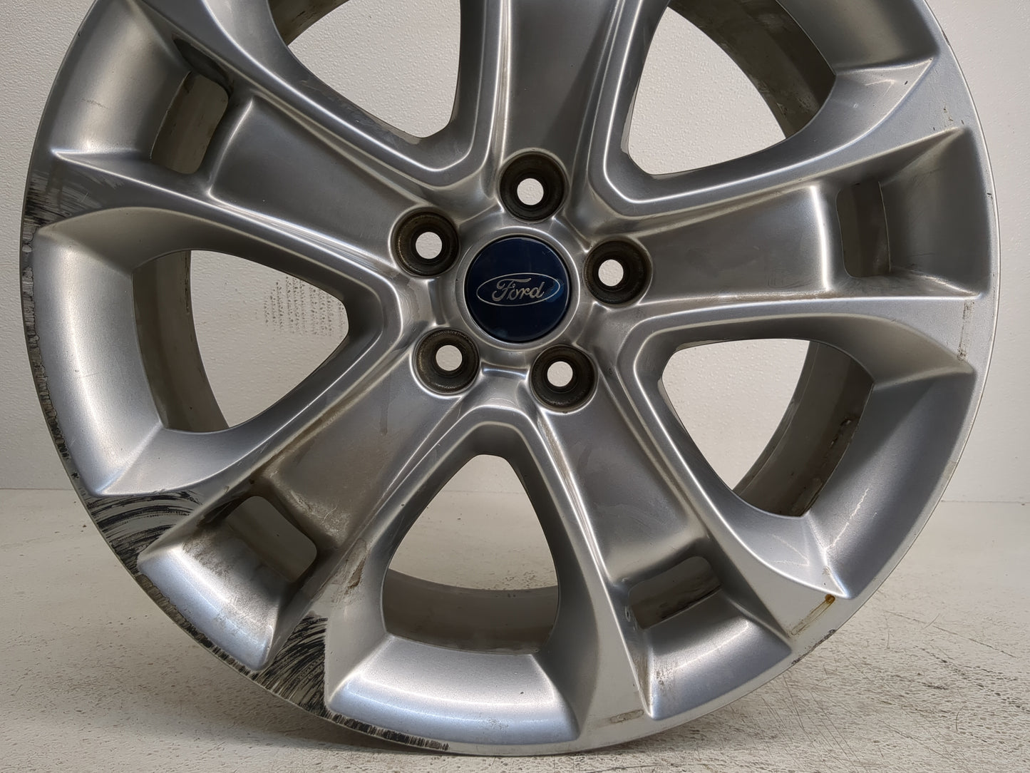 Ford Escape Oem Wheel Rim - Oemusedautoparts1.com