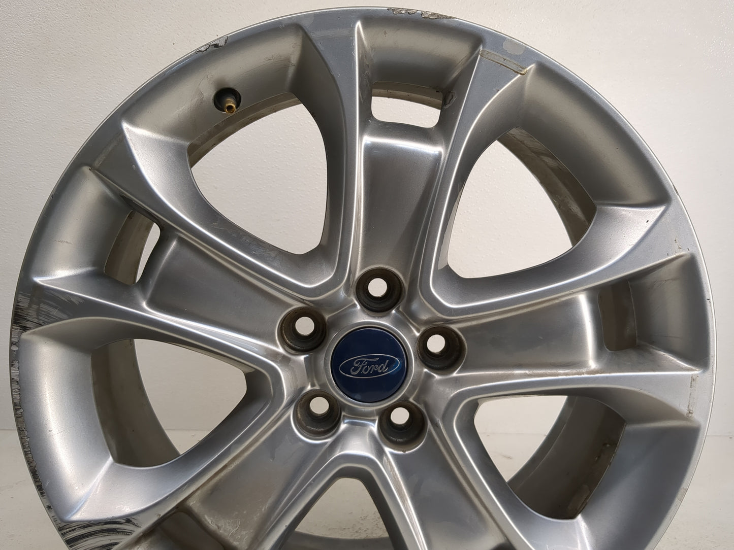 Ford Escape Oem Wheel Rim - Oemusedautoparts1.com