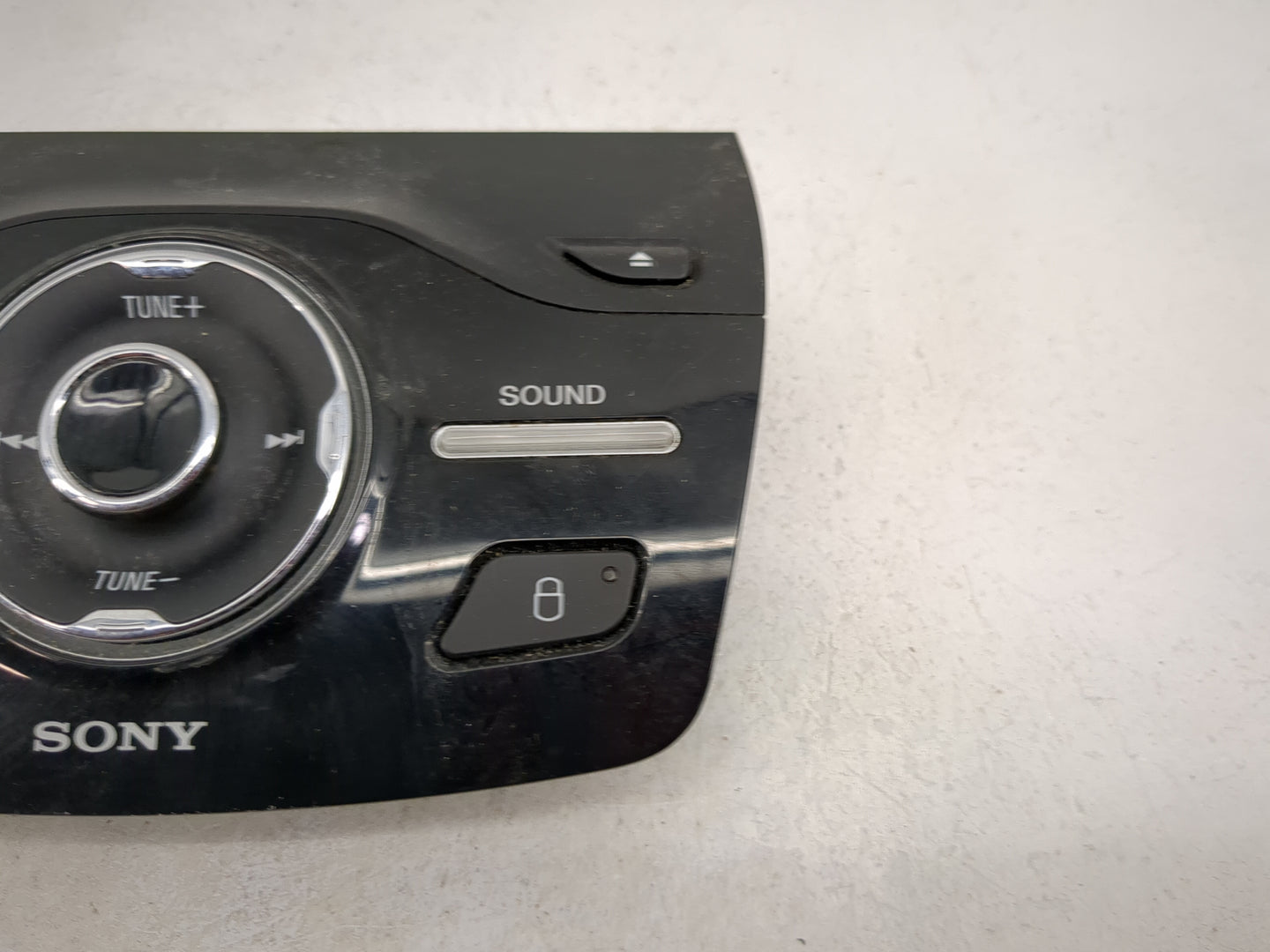 2013-2016 Ford Escape Radio Control Panel 1249630 - Oemusedautoparts1.com