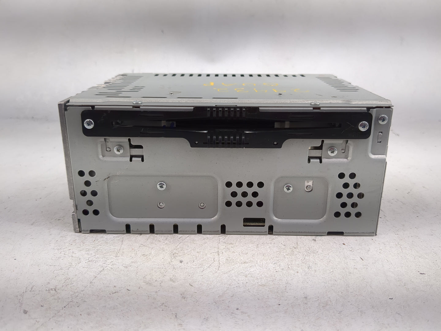 2013-2015 Ford Escape Radio AM FM Cd Player Receiver Replacement Fits Fits 2013 2014 2015 OEM Used Auto Parts - Oemusedautop
