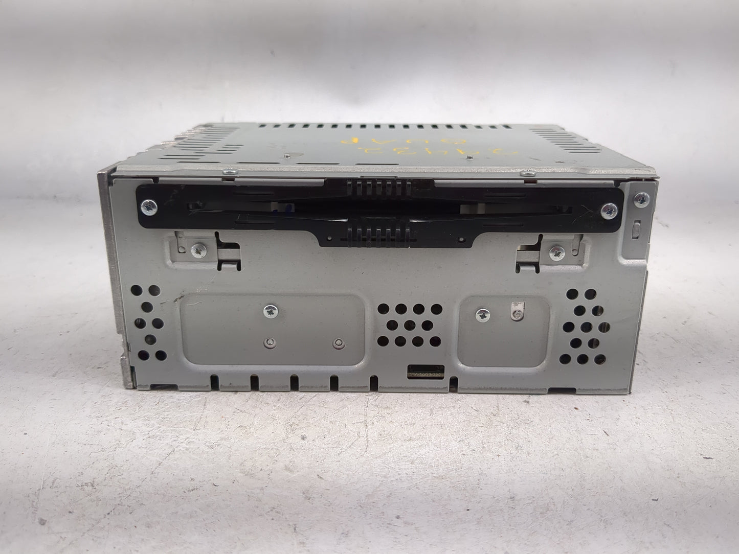 2013-2015 Ford Escape Radio AM FM Cd Player Receiver Replacement Fits Fits 2013 2014 2015 OEM Used Auto Parts - Oemusedautop