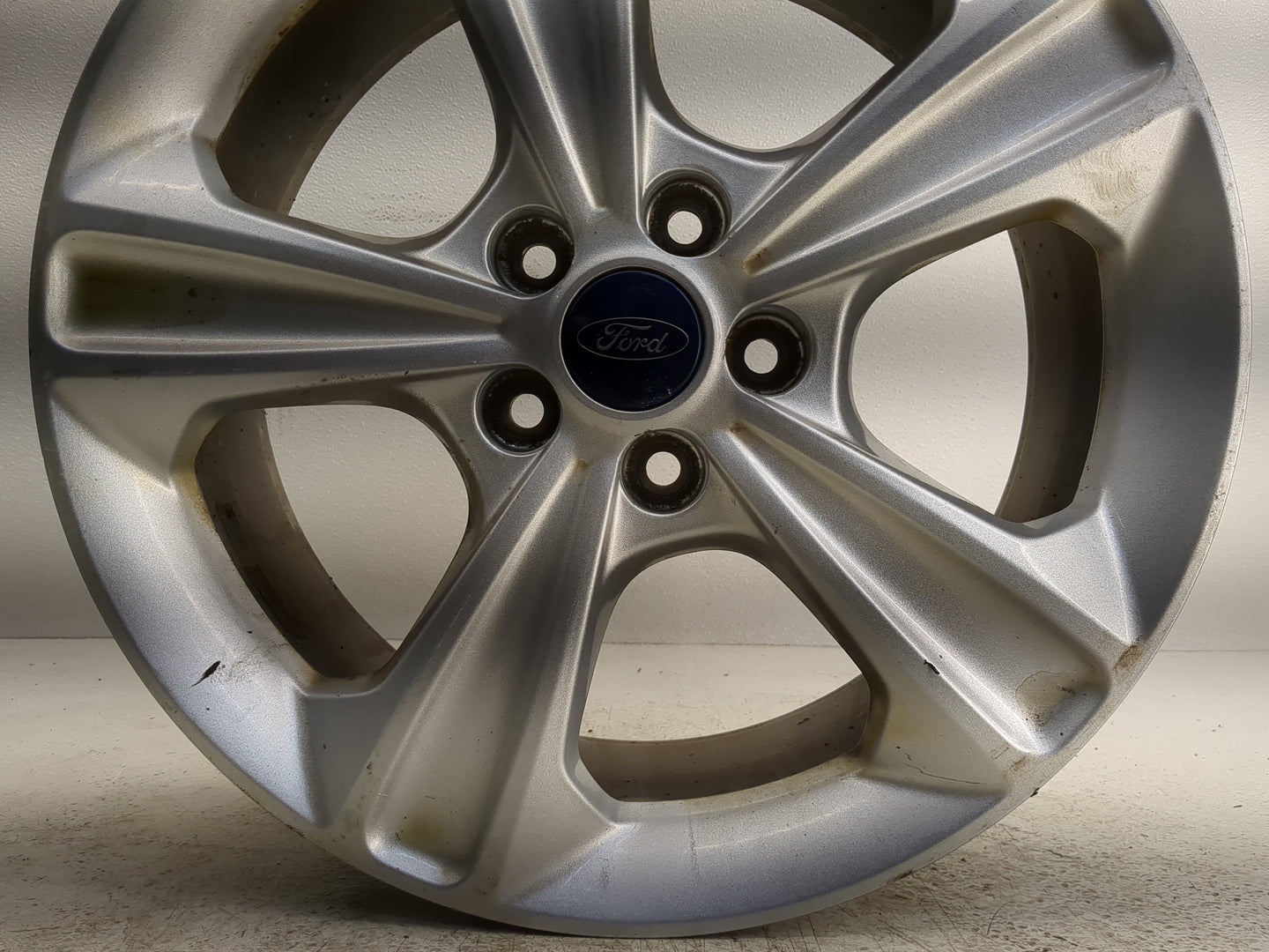 2013-2016 Ford Escape Oem Wheel Rim - Oemusedautoparts1.com