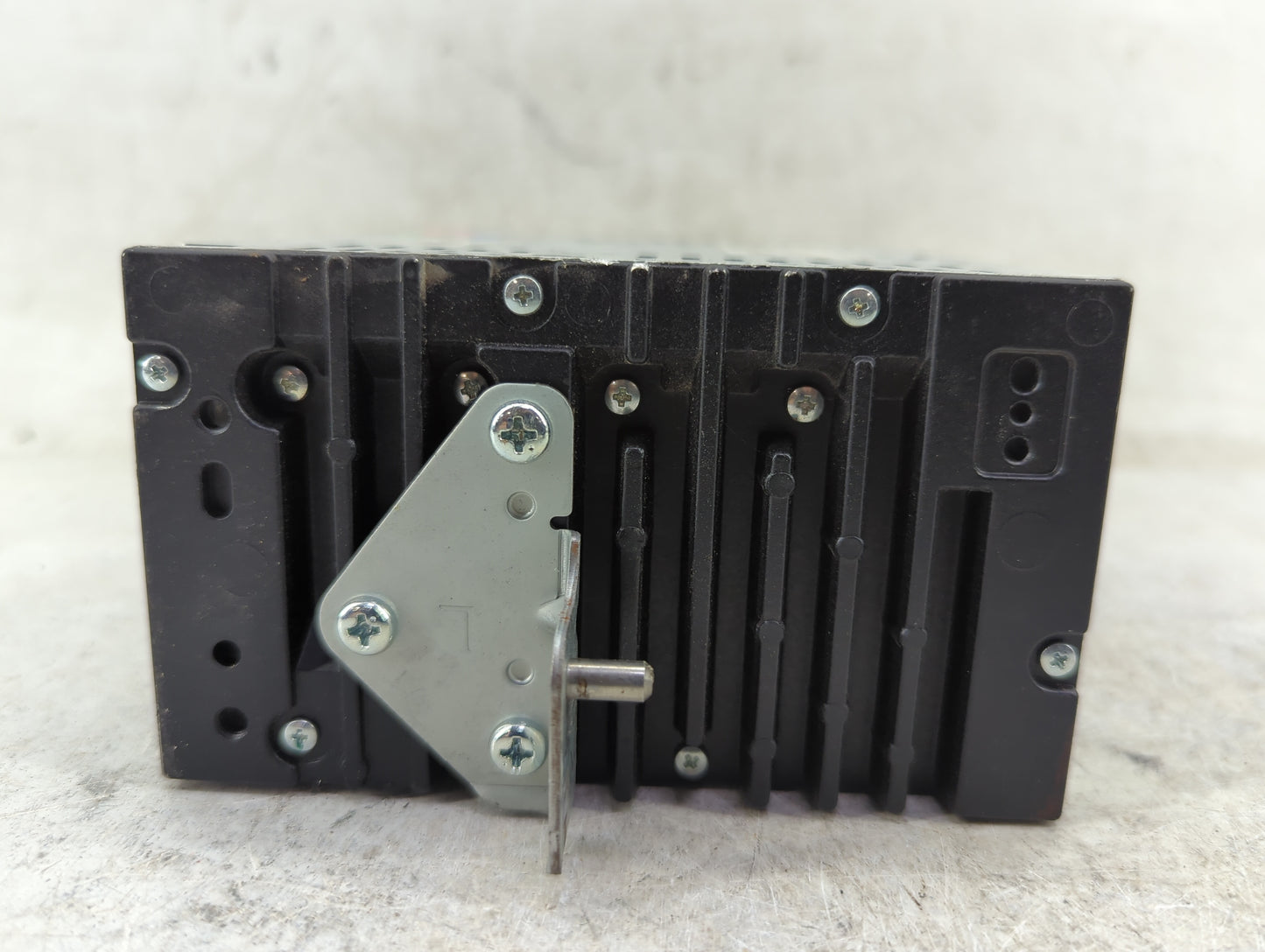 2013-2015 Ford Escape Radio AM FM Cd Player Receiver Replacement Fits Fits 2013 2014 2015 OEM Used Auto Parts - Oemusedautop