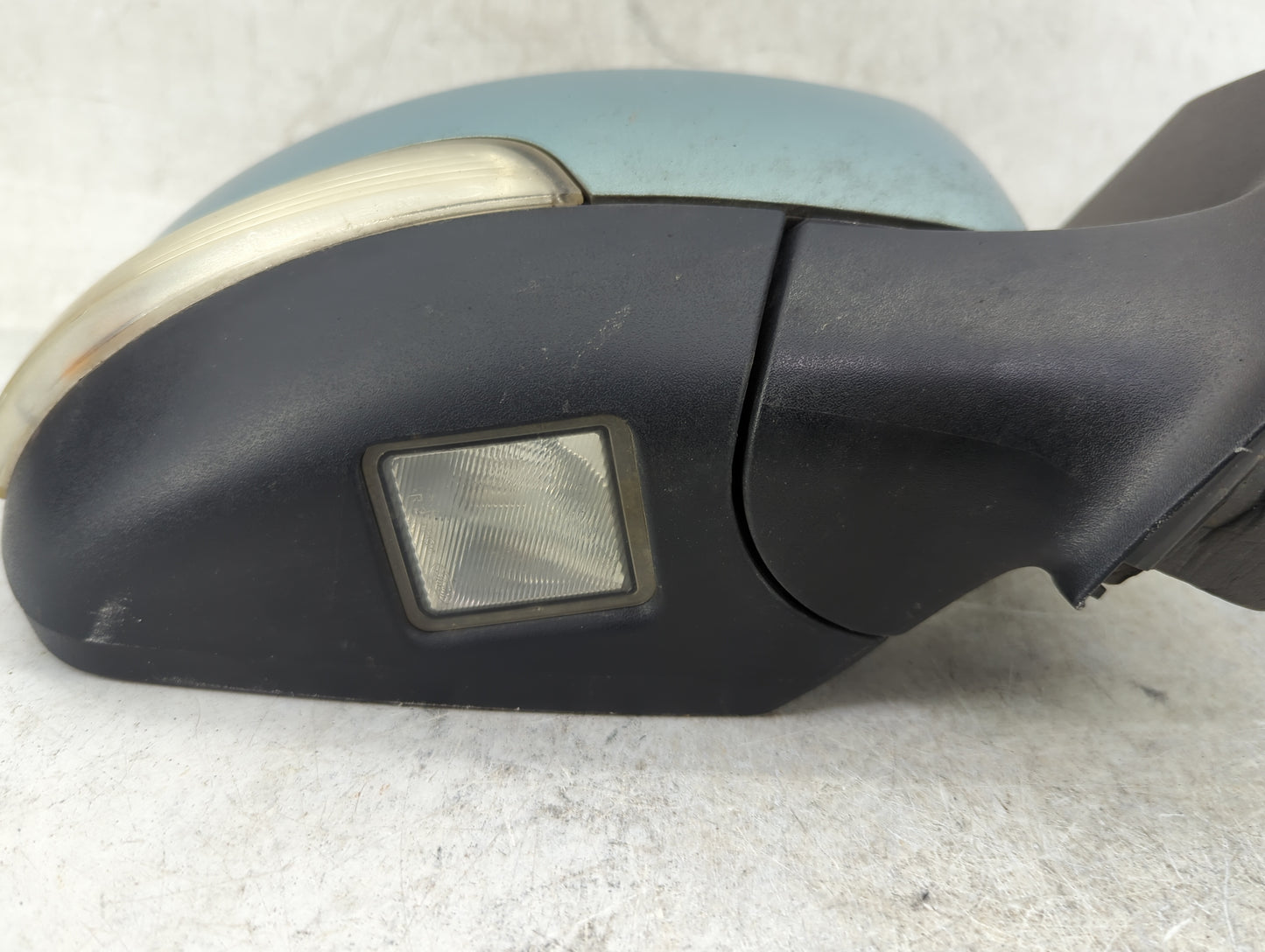 2013-2016 Ford Escape Passenger Side View Mirror - Right Door Mirror OEM Used - Oemusedautoparts1.com