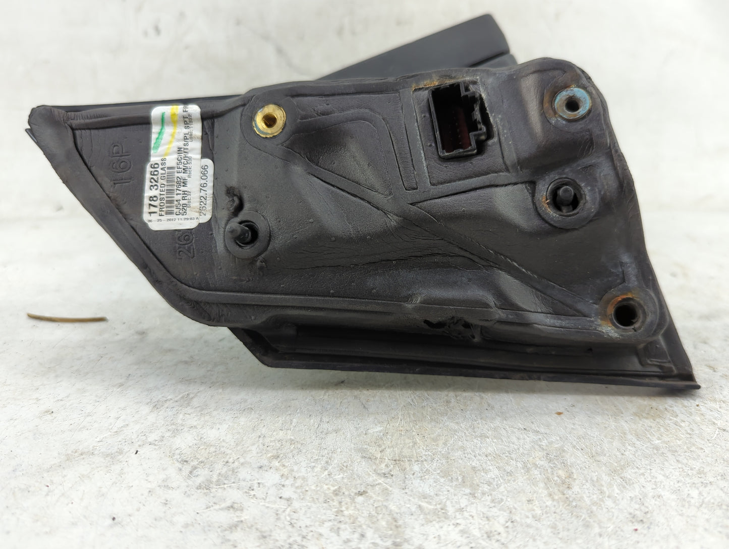 2013-2016 Ford Escape Passenger Side View Mirror - Right Door Mirror OEM Used - Oemusedautoparts1.com