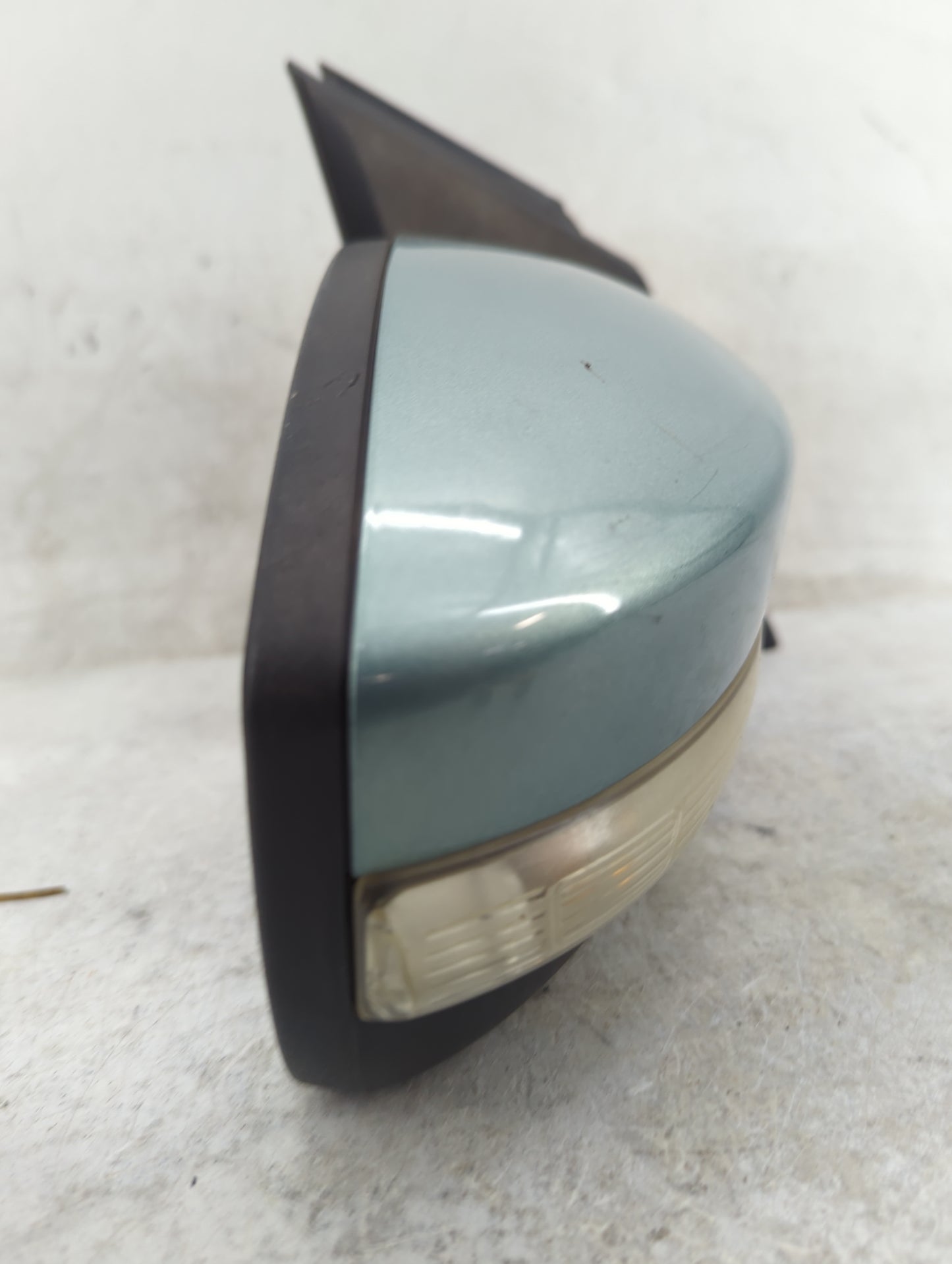 2013-2016 Ford Escape Passenger Side View Mirror - Right Door Mirror OEM Used - Oemusedautoparts1.com