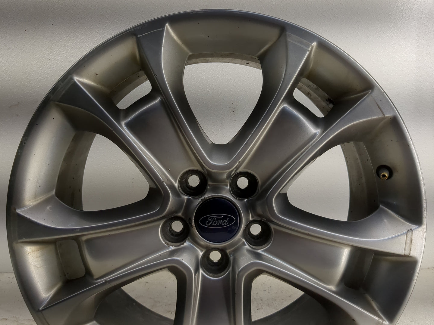 2013-2016 Ford Escape Oem Wheel Rim 1280488 - Oemusedautoparts1.com