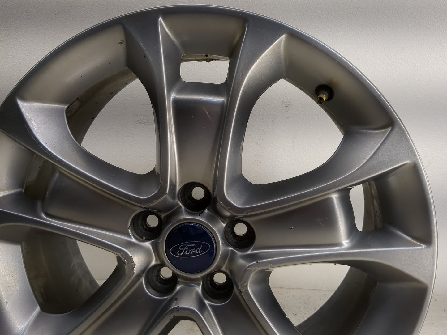 2013-2016 Ford Escape Oem Wheel Rim 1280494 - Oemusedautoparts1.com