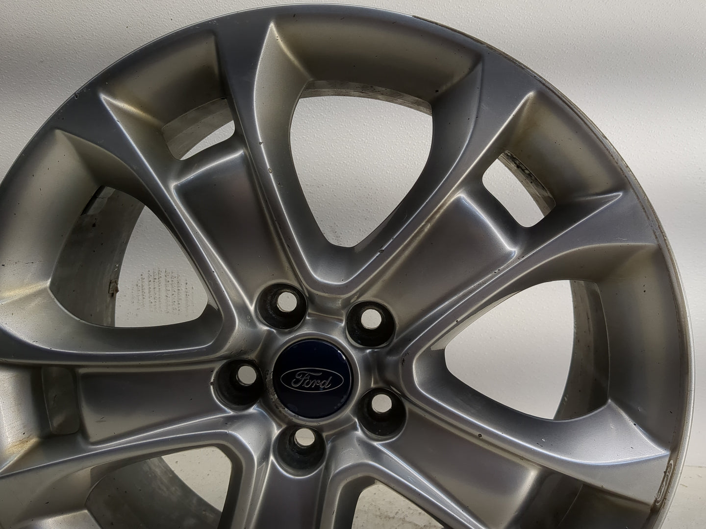 2013-2016 Ford Escape Oem Wheel Rim 1280500 - Oemusedautoparts1.com