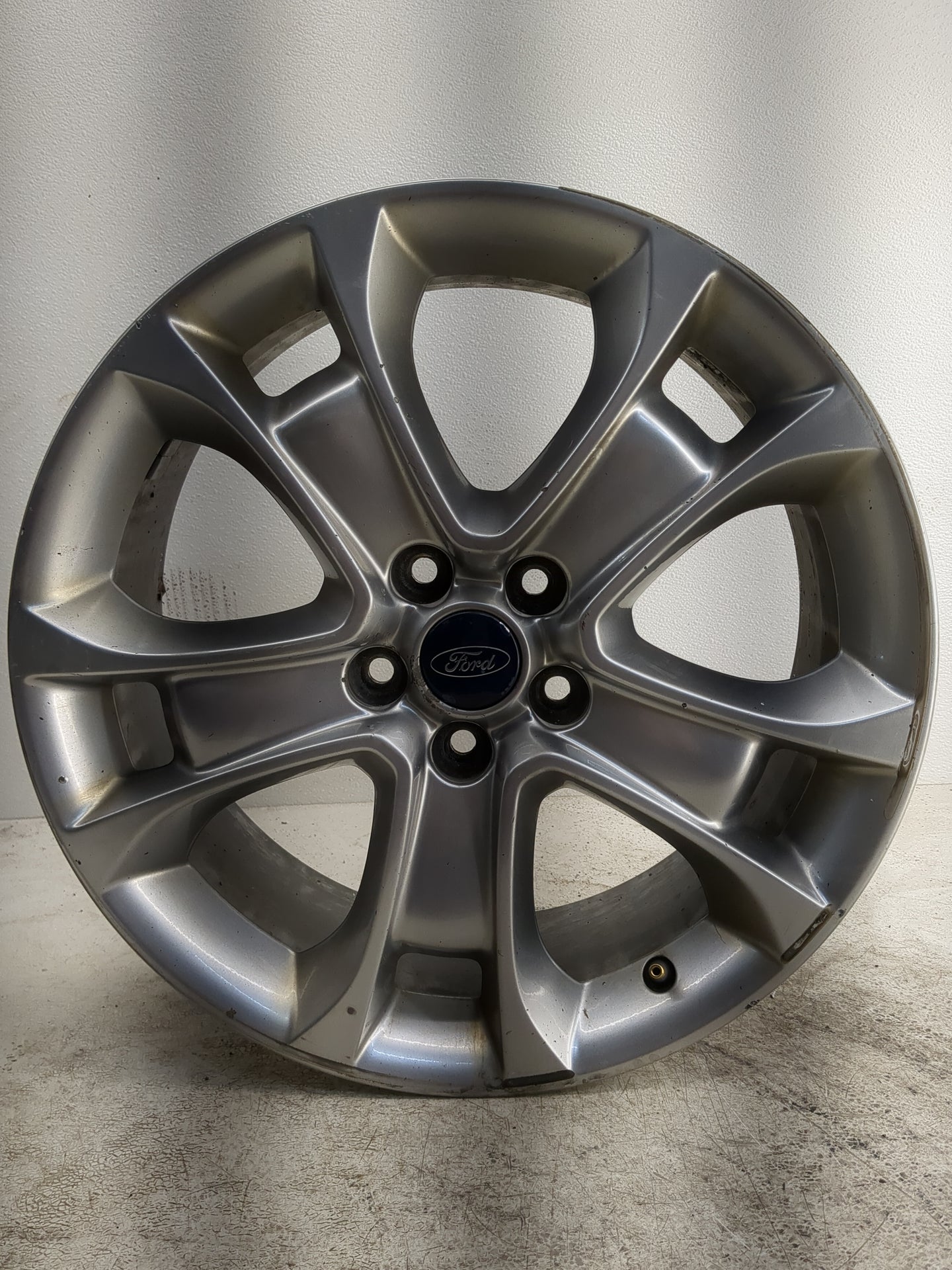 2013-2016 Ford Escape Oem Wheel Rim 1280500 - Oemusedautoparts1.com