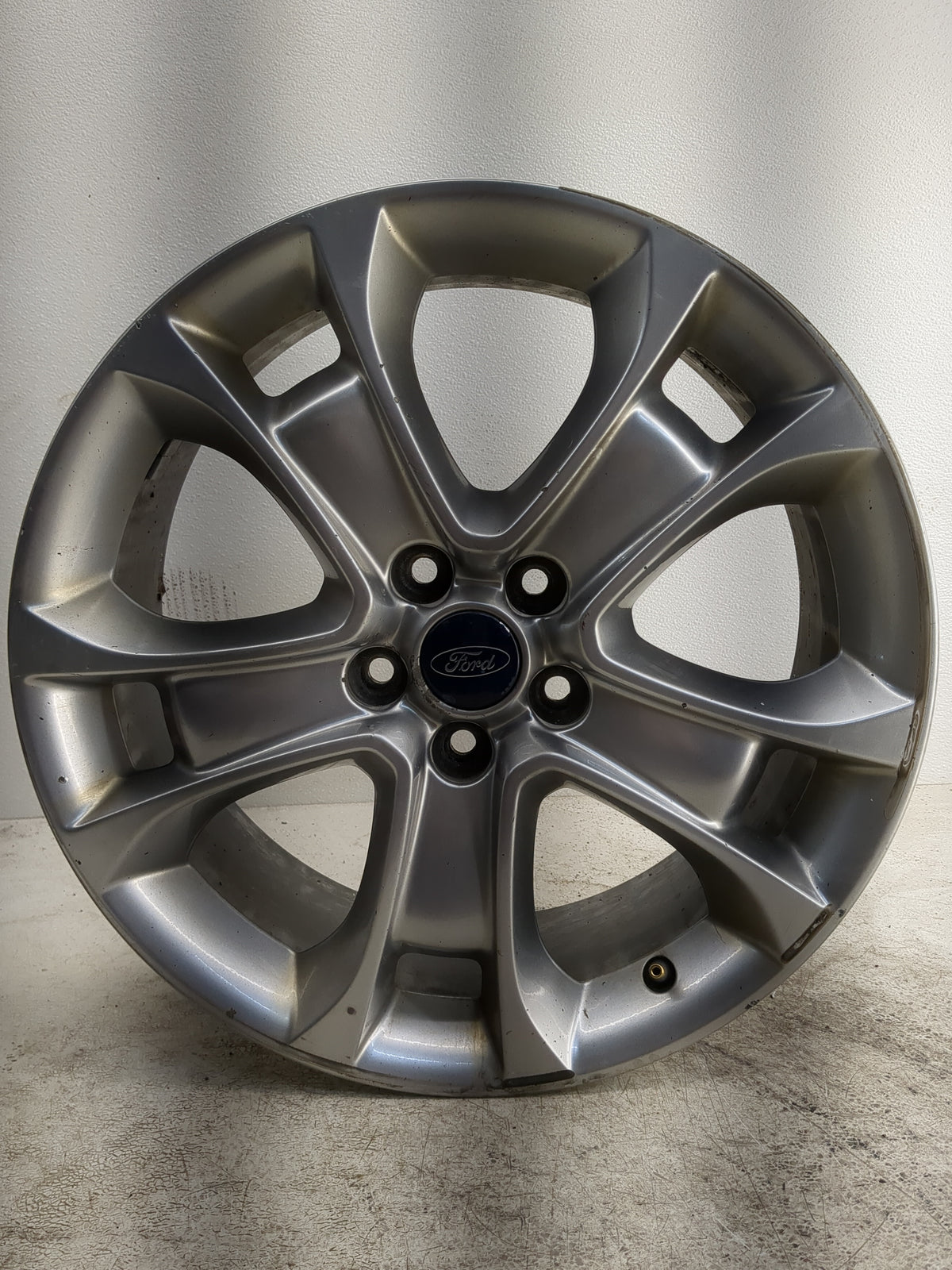 2013-2016 Ford Escape Oem Wheel Rim 1280500 - Oemusedautoparts1.com