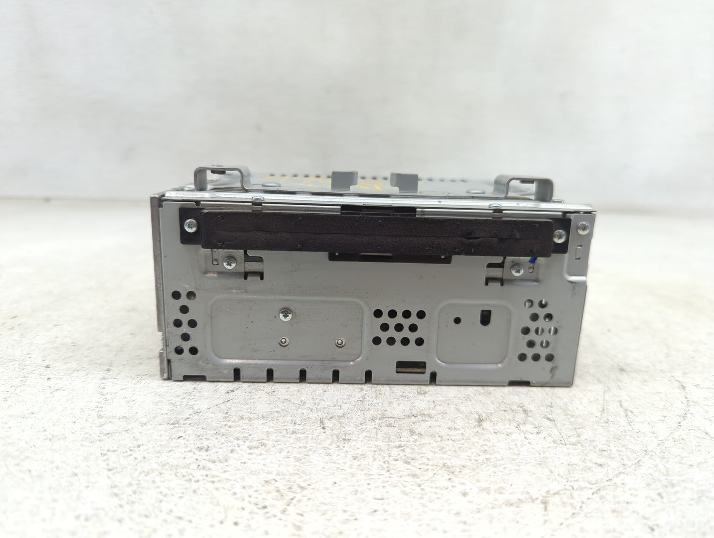 2013-2015 Ford Escape Radio AM FM Cd Player Receiver Replacement Fits Fits 2013 2014 2015 OEM Used Auto Parts - Oemusedautop
