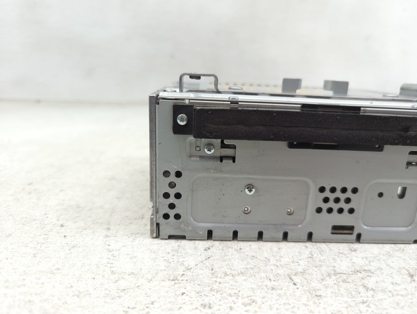 2013-2015 Ford Escape Radio AM FM Cd Player Receiver Replacement Fits Fits 2013 2014 2015 OEM Used Auto Parts - Oemusedautop